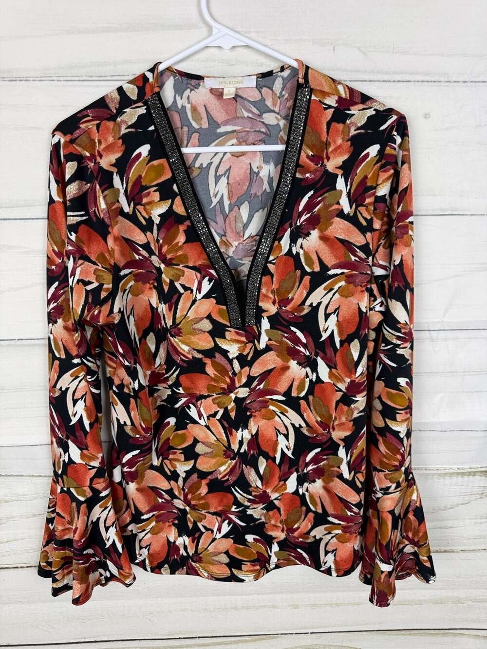 Ivy Ridge Floral Print Bell Sleeve Blouse Size L